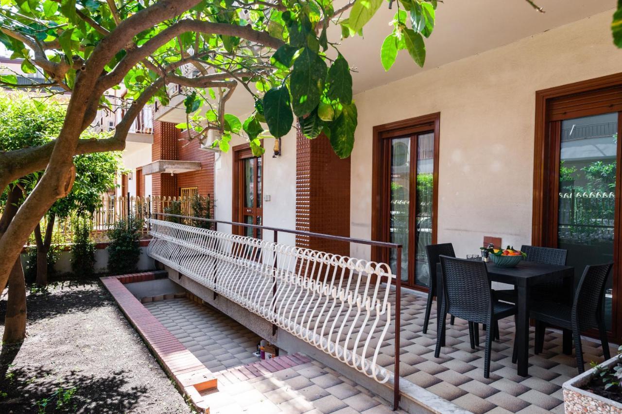 Lemon Tree Apartments By Wonderful Italy Giardini Naxos Dış mekan fotoğraf